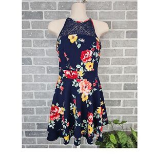 Emerald Sundae Navy Floral Lace Halter Dress Womens‎ Small Tiered Party Wedding